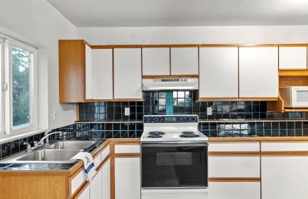 Incredible Water Views, Deck Relaxing Retreat Greenbank Getaway by Avantstay - Foto 22