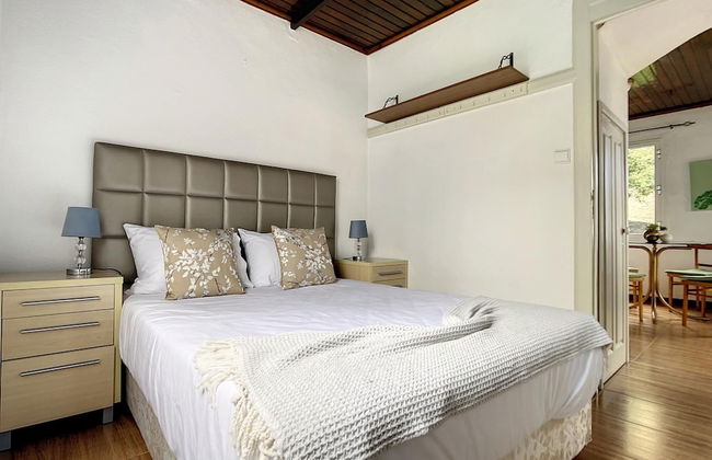 Casinha da Achada by Atlantic Holiday - Photo 6