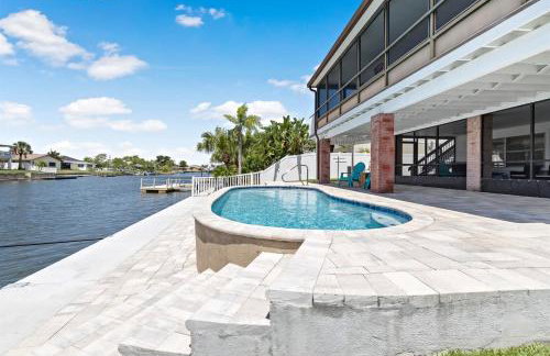 Waterfront HomeHeated PoolKayaksAccess to Golf - Foto 20