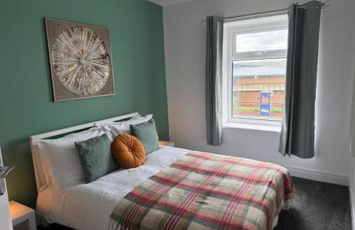 Duke's Retreat - 4 BR Sleeps 8 Ideal 4 Contractors - Foto 15