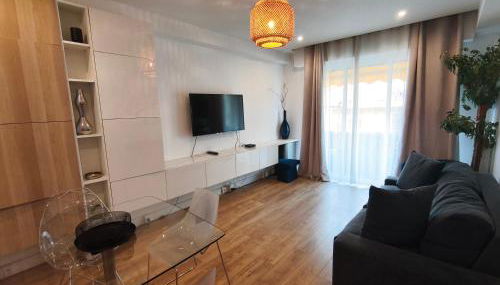 LE MIOLLIS - CENTRAL et CONFORT - WIFI- prés tansports en commun et commerces - Foto 4