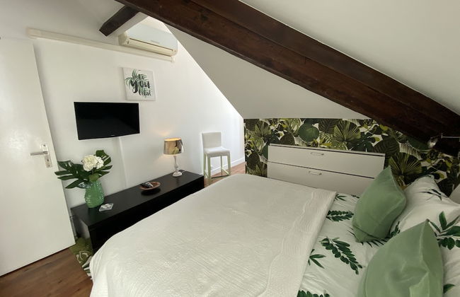 Studios with Mezzanine Rua da Moeda - Foto 7