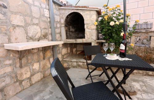 Guest House Roses - Photo 15