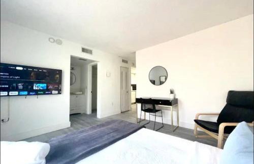 Miami International Airport 1 - Photo 23