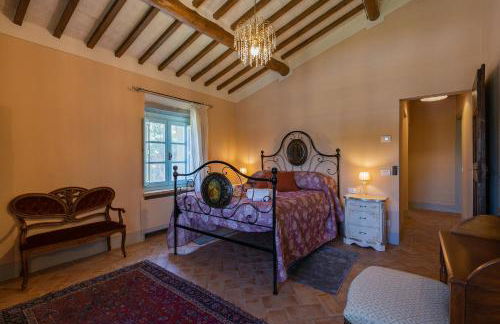 Beautiful Country House Villa Mezzavia With Private Pool in Costiglion Fiorentin - Foto 58