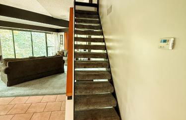 Treetop Village-3Bed3BathPoolsDock8PP - Foto 14