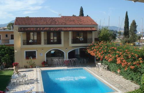 Kalypso Gouvia - Foto 19