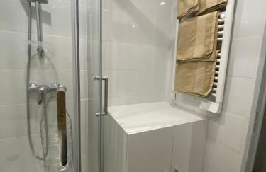 Joli 2 pièces parc piscine vue mer - Foto 7