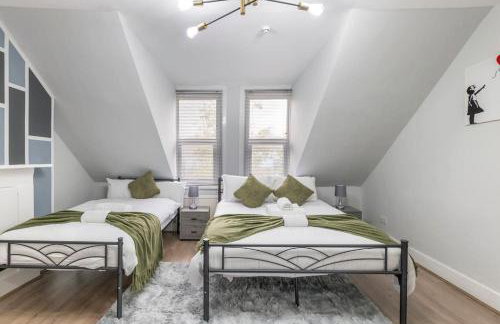 Crystal Palace Stylish Gem Slp 4 Next to Transport - Foto 12