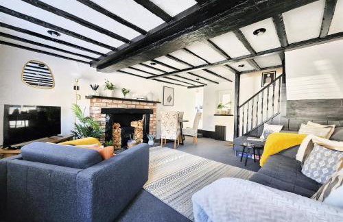 Leaf Tree Cottage, close to Coast, Lakes and Fells - Foto 1