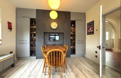 Spacious 4-Bed Home - Oswestry - Families & Groups - Foto 23