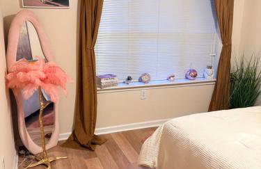 Luxury, Chic, Apt with Game Room, Movie Theatre, & 24hr Gym - Foto 7