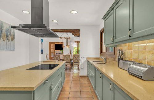 Villa Magnolia by Finest Rentals - Photo 17