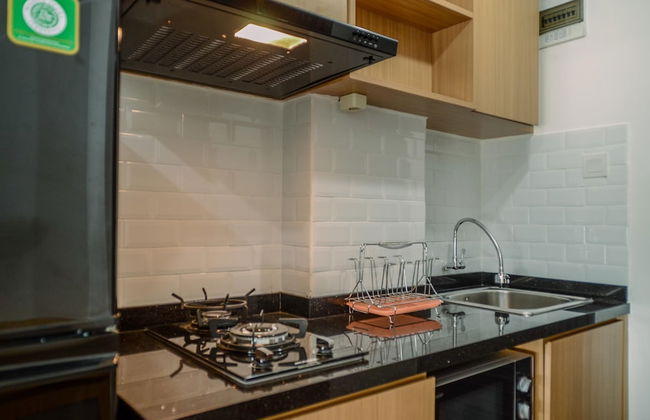 Stunning And Comfy Studio Amazana Serpong Apartment - Foto 4