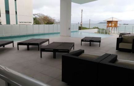 Maravilhoso apartamento Beira-mar praia da cachoeira Florianópolis - Foto 18