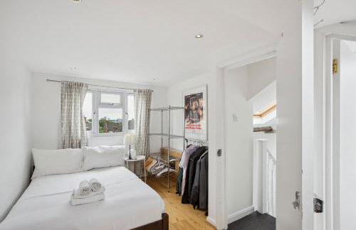 Spacious 2 Double Bed and 2 baths - Photo 17