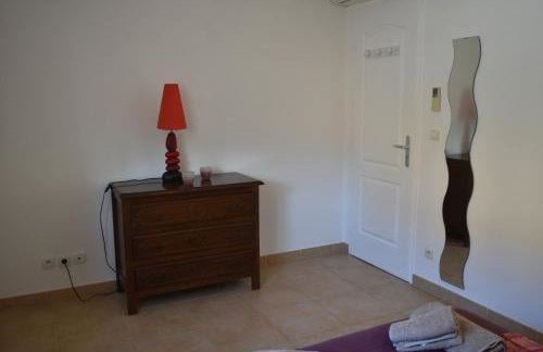 villa classée 4 étoiles avec piscine et boulodrome - Photo 21