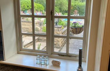 Richmond Hill Cottages, Exclusive 6 bedroom Farm House, Markington with heated pool - Photo 62