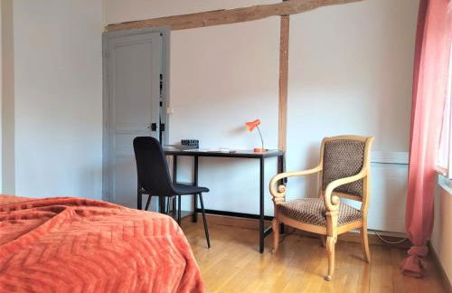 Gite de la rivière avec patio et parking centre ville - Foto 11