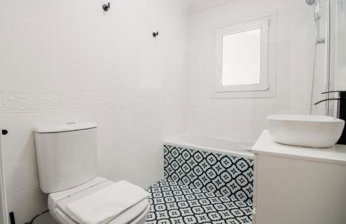 tuGuest Halcón Apartment - Photo 30