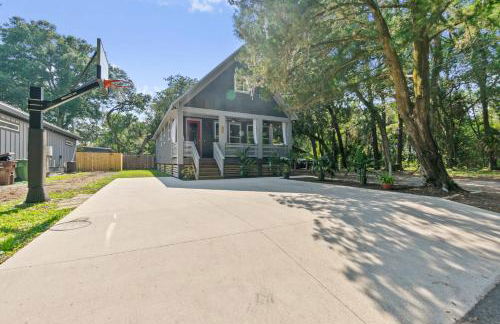 Secret Pool Cabana- Mins to Downtown and Beach - Foto 56