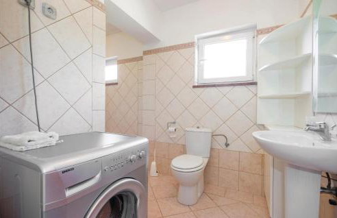 4 Bedroom Stunning Home In Viskovo - Foto 37