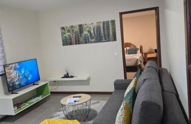 Charming Retreat Machico - 5 min Praia & Centro B - Foto 5