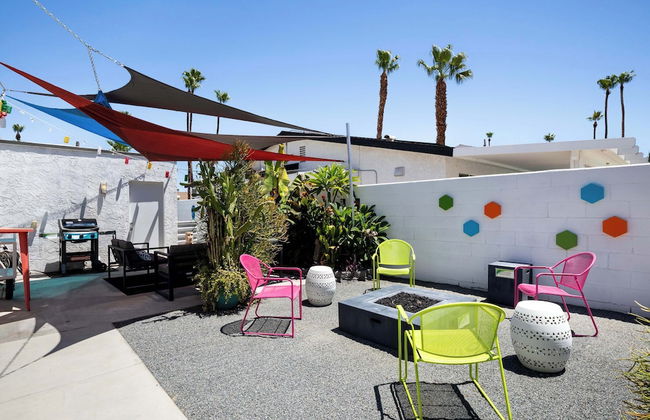 Demuth Park Desert Oasis - Pool - Tiki Room - Foto 48