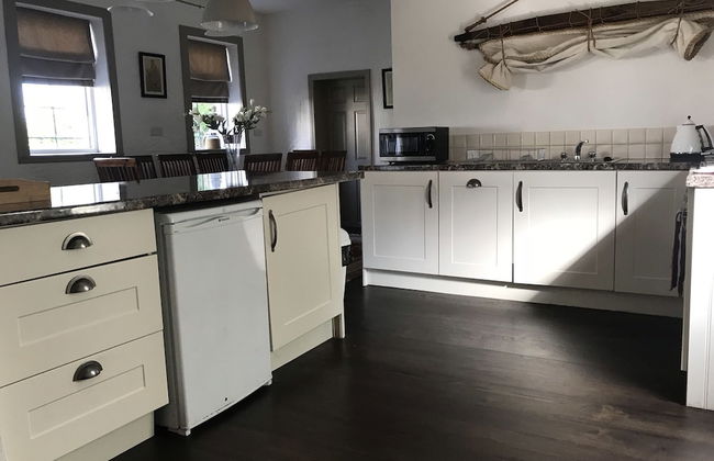 The Old Boathouse - Photo 6