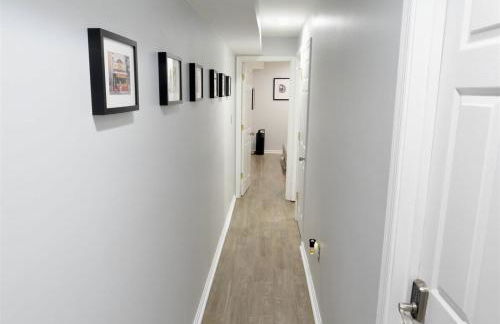 Trendy Apt in Bloomingdale - Parking - Foto 13