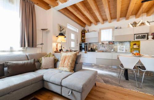 Stylish house near Venice With Parking - Photo 4