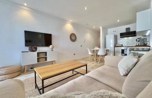 Casa Elsa with Free Parking - Photo 6