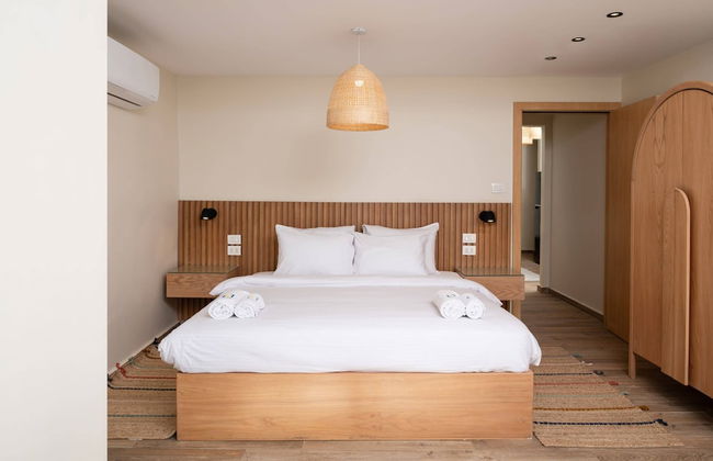 Xuru Stays I Jacuzzi Studios @ The Pyramids - Foto 24