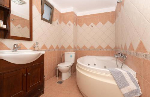 Finiki Plaza - Photo 136