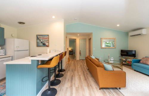 Sequim Escape with Gas Grill and Deck, Walk to Beach! - Foto 15