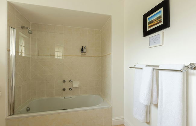 Moorcroft Manor Boutique Country Hotel - Photo 56