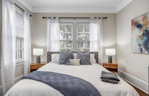 Trendy Historic Apt - Blocks from Shoppes of Avondale - Foto 23