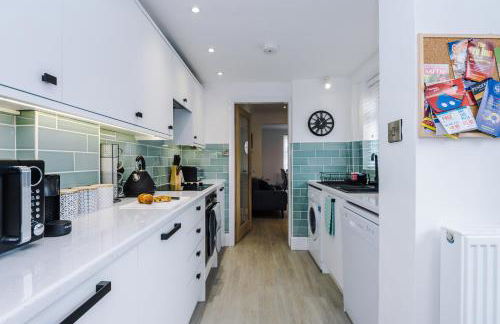 Phillip House - Photo 9