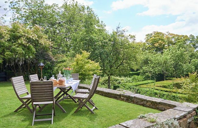 Drakestone House Manor With Breathtaking Cotswolds Views - Photo 43