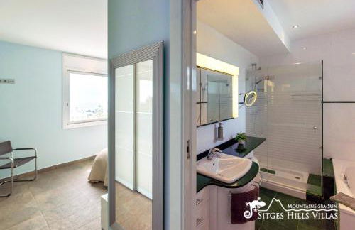 Cool & Modern Villa Giovanna with Air Conditioning, Private Pool & Sea Views - Foto 25