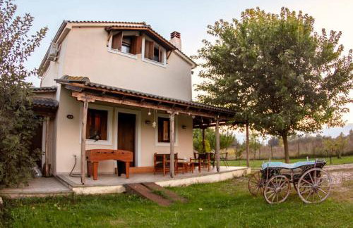 Το σπίτι στο αγρόκτημα - Foto 3