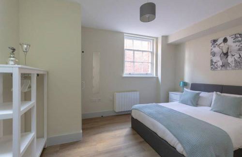 Hereford City Centre - Apartment 4, Isabella House - Modern Apartment In The Heart of The City - Sleeps 4 Guests - Hosted by RENTMYHOUSE - Foto 1