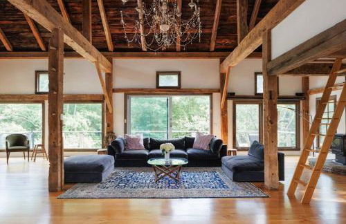 Stunning All-Season Renovated Barn Escape! - Foto 12