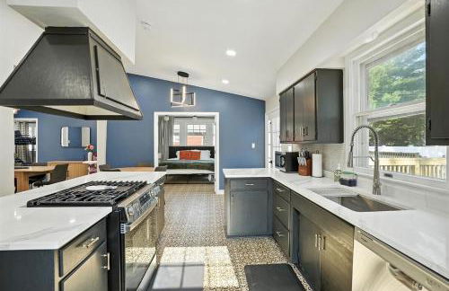 Golden Dunes Stay Valpo 5 BR, 3 King Beds, Game Area - Foto 17