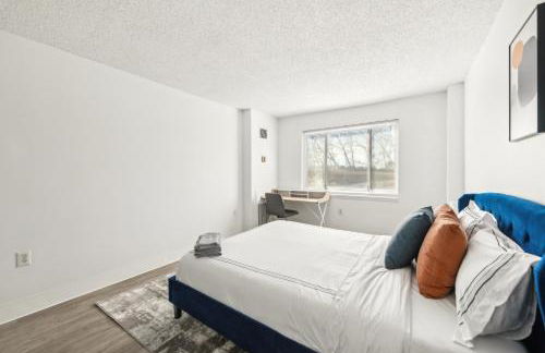 Legacy at Imperial Village 516 I 2 Bed 2 Bath - Foto 9