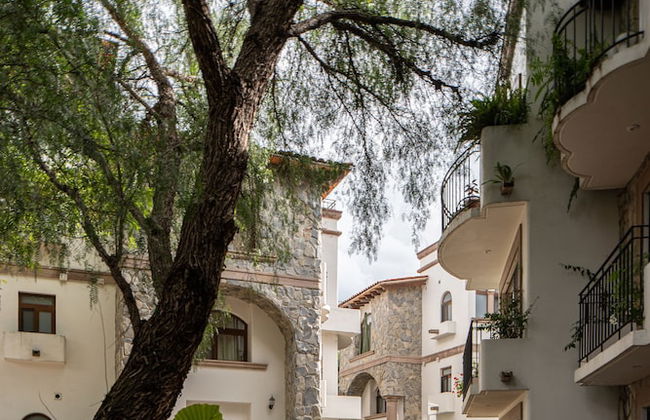 HOLT - Boutique 2BR Puente Viejo Residencial - Foto 40