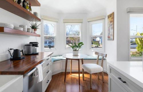 Sun-Drenched Spanish Manor Home in Mar Vista - Foto 25