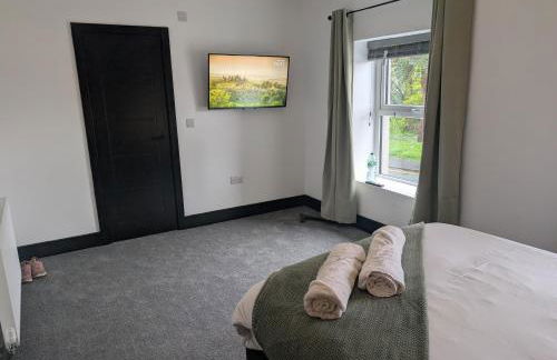 Swansea 5-Bed Family Home with Ensuite - Foto 23