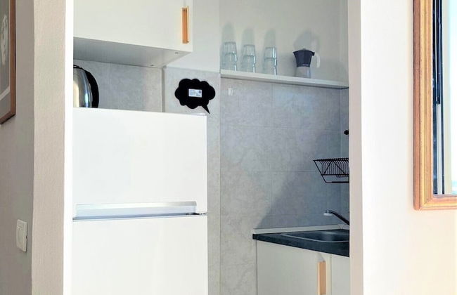 Bright studio with balcony - Visconti 14 - Foto 7