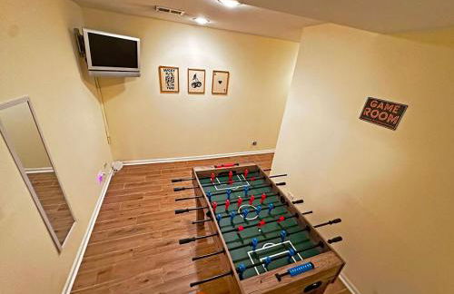 Spacious and Modern 3BD 2BA Home- Garage Parking! - Foto 16